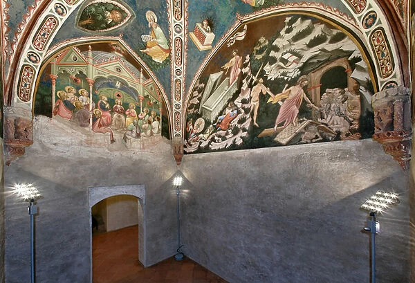 View of the chapel with frescoes by the Master of Vignola, The Contrari Chapel, Vignola Stronghold, c. 1420 (photo)