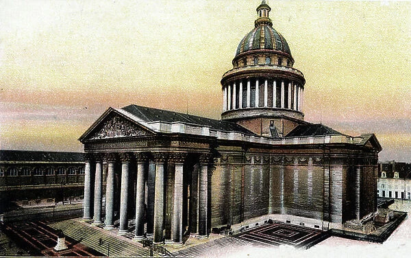View of the Pantheon in Paris, c.1910 (postcard)