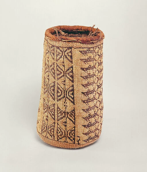 Wasco wallet basket, from Northwest American Coast (woven fibre)