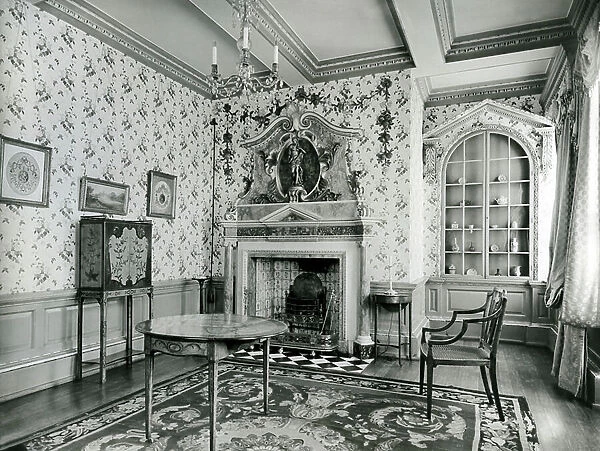 The west sitting room of the Treasurer's House, York, in 1922, from The English Manor House (b / w photo)