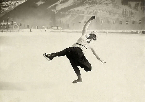 Winter Olympic Games. Chamonix, France 1924: skating