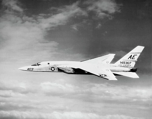 RA-5C Vigilante in flight, circa 1966