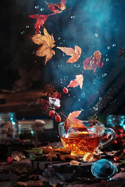 Briar tea with autumn swirl