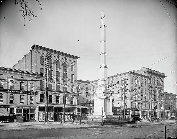 Albion Hotel and Confederate Monument, Augusta, Ga. between 1900 and 1910. Creator: Unknown