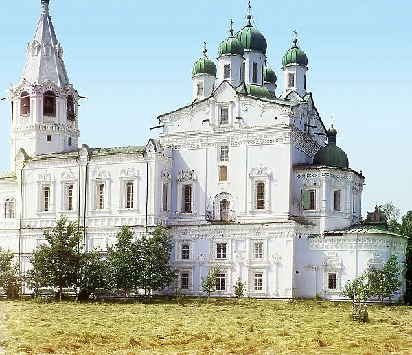 Assumption Cathedral in the Dalmatov Monastery, 1912. Creator: Sergey Mikhaylovich Prokudin-Gorsky