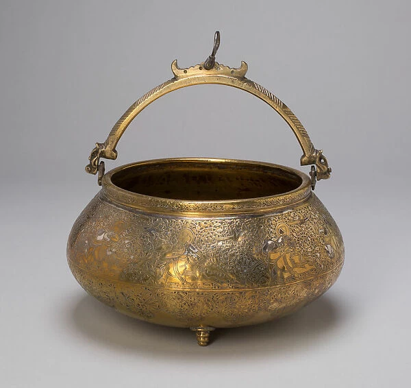 Bowl (Tas) with Attached Handles, Decorated with Horsemen and Solar Motif, 14th century