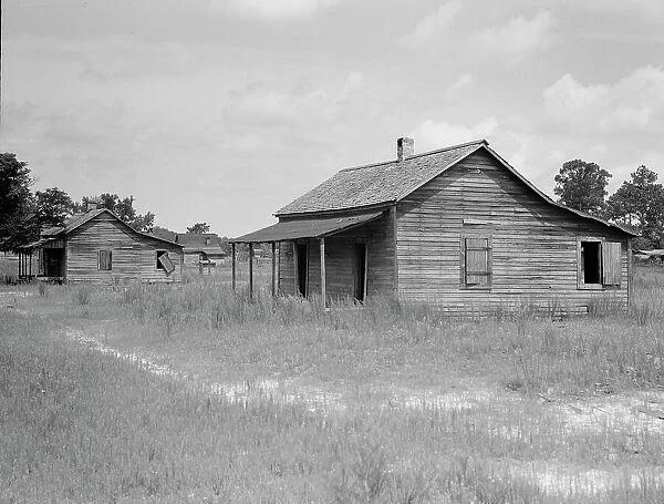 Careyville, northern Florida, 1937. Creator: Dorothea Lange