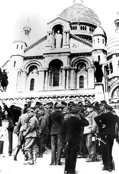 German soldiers outside the Sacre Coeur, Montmartre, Paris, 10 October 1940