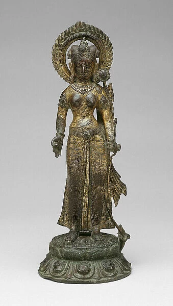 Goddess Green Tara Standing with Hand in Gesture of Gift-Giving (varadamudra)