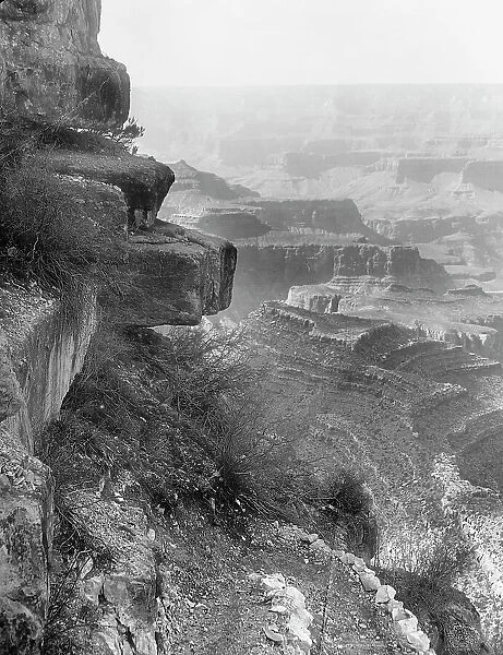 Hanging Rock, Grand View Trail, Grand Canyon, Ariz. c1906. Creator: Unknown