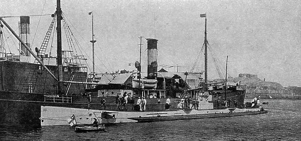 Les sous-marins allemands chez les neutres; les visites de sous-marins allemands aux ports... 1916 Creator: Unknown