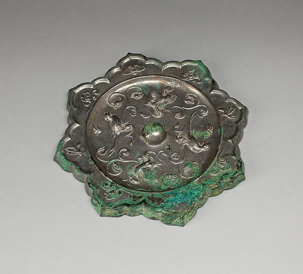 Lobed Mirror with Birds, Insects, and Floral Sprays, Tang dynasty (A. D)