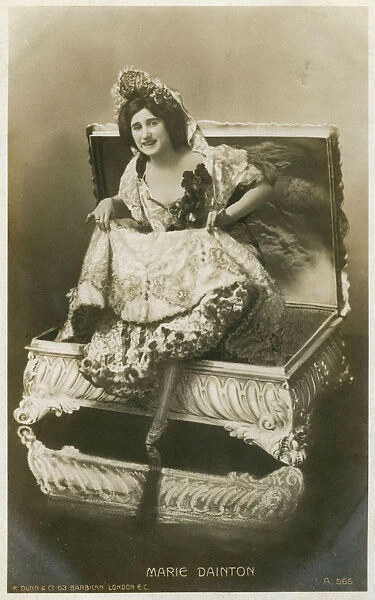 Marie Dainton, British actress, c1906. Artist: R Dunn and Co