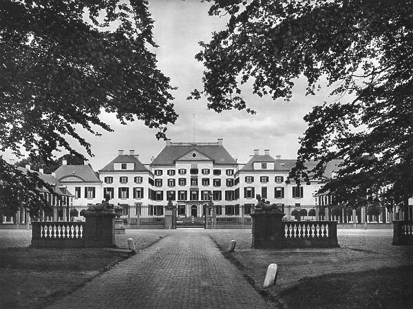 Palace Het Loo, Apeldoorn, Netherlands, c1934