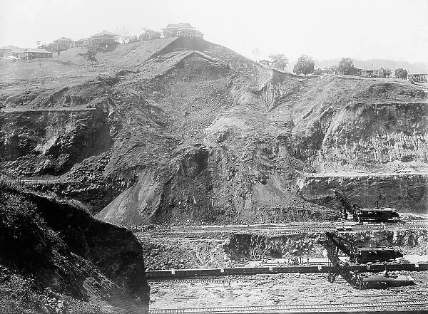 Panama Canal, 1913. Creator: Harris & Ewing. Panama Canal, 1913. Creator: Harris & Ewing