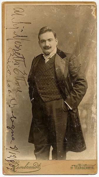 Portrait of the opera singer Enrico Caruso (1873-1921), 1900s. Creator: Photo studio Rembrandt