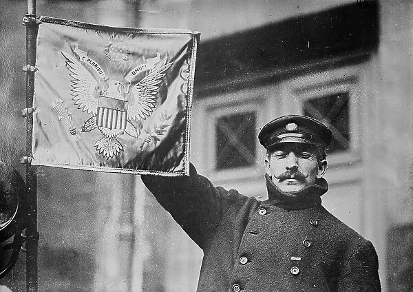 Pres't's flag, Paris, 31 Dec 1918. Creator: Bain News Service
