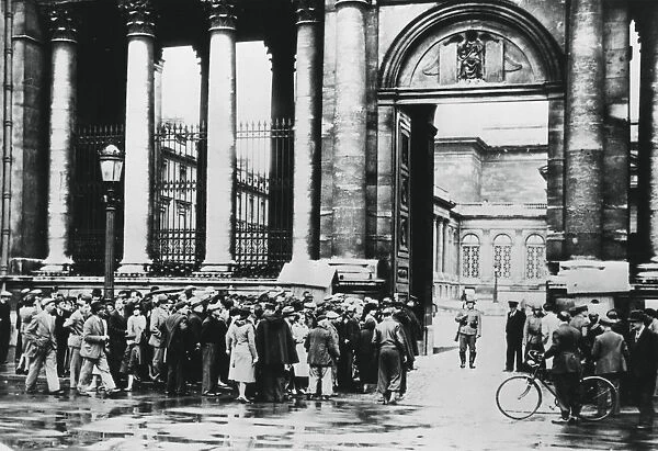 Queue outside the Bureau of Information for civilians in the Chamber of Deputies, Paris, July 1940