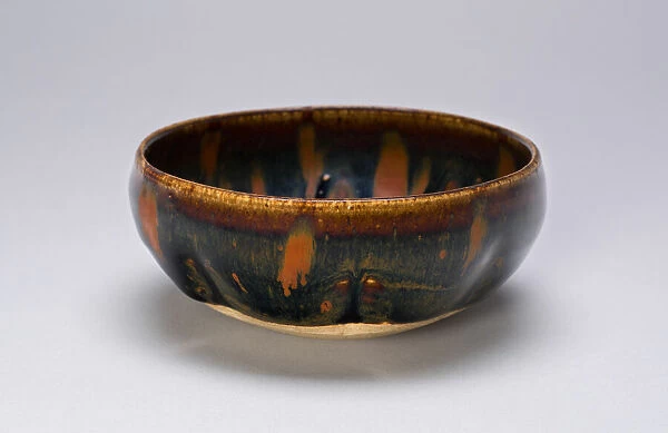 Shallow Lobed Bowl, Northern Song (960-1127) or Jin dynasty (1115-1234), c. 12th century