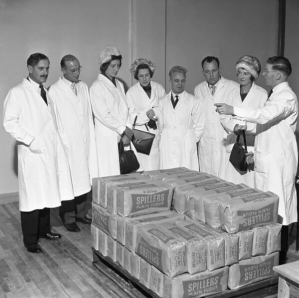 Visitors at the Spillers Foods mill, Gainsborough, Lincolnshire, 1962