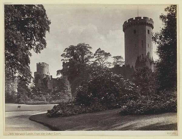 Warwick Castle, from the Outer Court, 1860  /  94. Creator: Francis Bedford