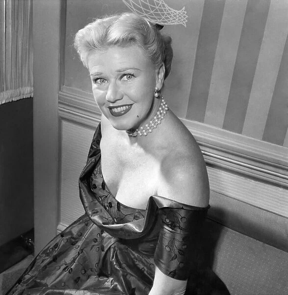 Actress Ginger Roger. November 1953 D7022-001