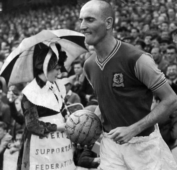 Derek Dougan Aston Villa player, 19th August 1961. Derek Dougan trots out