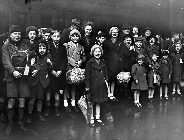 Liverpool children, evacuated from the district to Cardiganshire