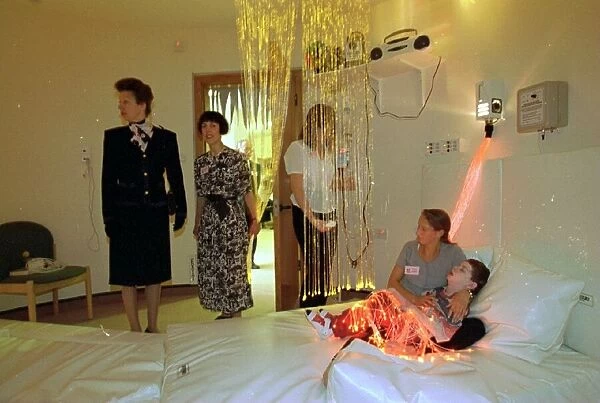 Princess Anne opens Rachel House Childrens Hospice, Princess Anne in multi sensory room