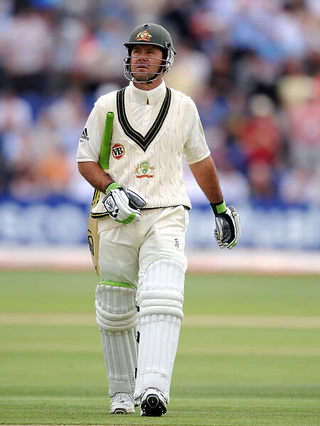 Ricky Ponting Leaves The Field After Dismisal