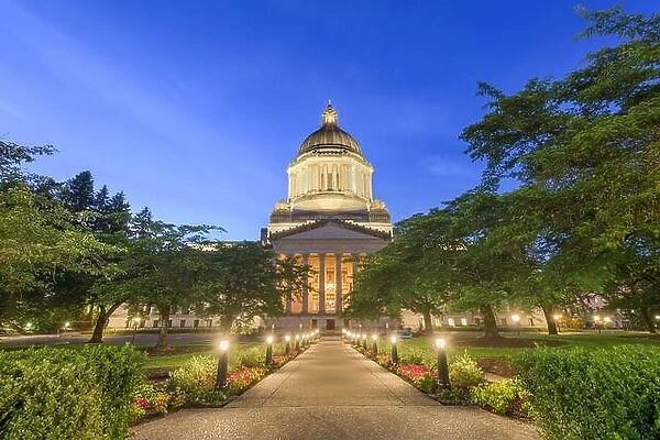 Olympia, Washington, USA state capitol building at dusk