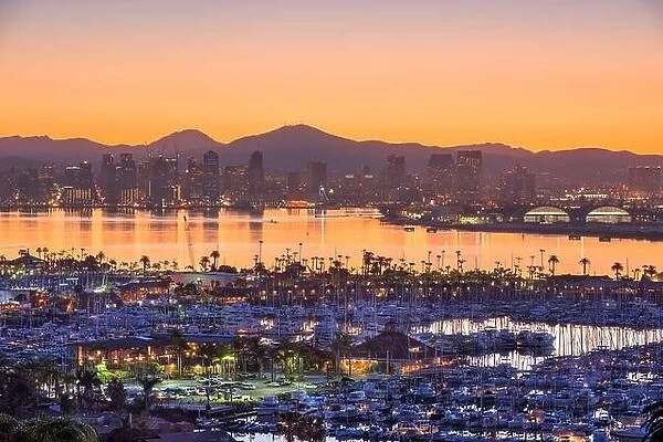 San Diego, California, USA dawn skyline over the bay