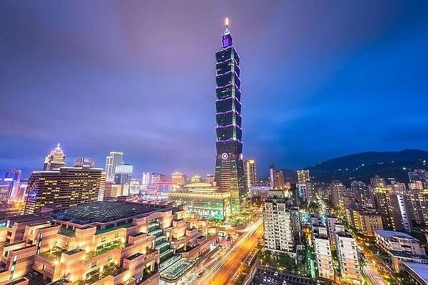 Taipei, Taiwan city skyline in the Xinyi District at twilight