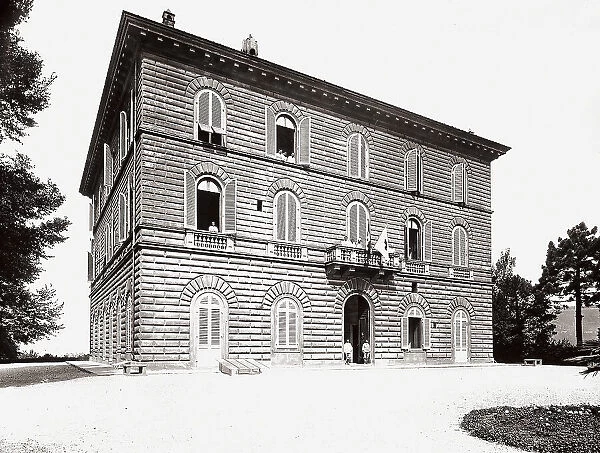 Hospital, former Villa Pisa in Fiesole: view from the outside