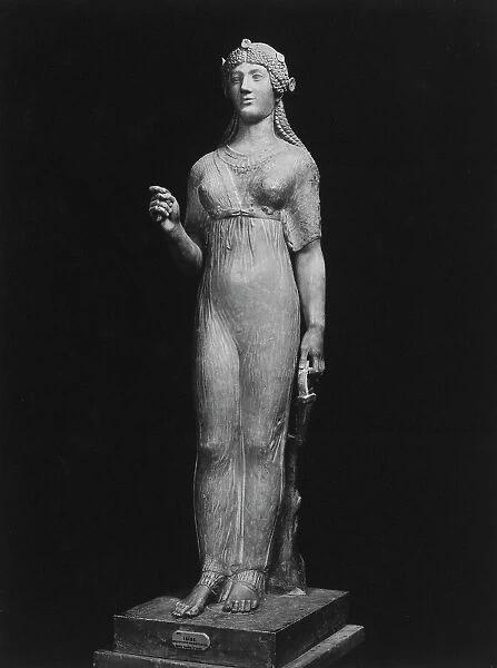 Isis with the Key of the Nile: Roman copy after a 6th century Greek original, in the National Archaeological Museum of Naples