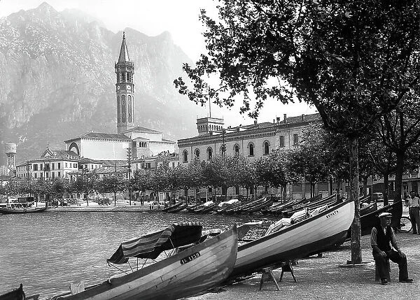 Lecco. View of the port