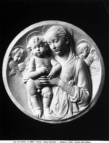 Madonna and Child, relief by Andrea della Robbia, in the Museo Nazionale del Bargello, Florence