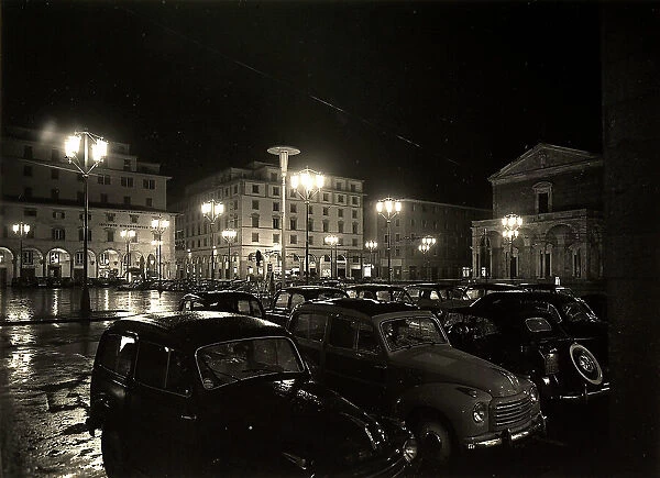 A night view of Piazza Vittorio Emanuele II in Livorno