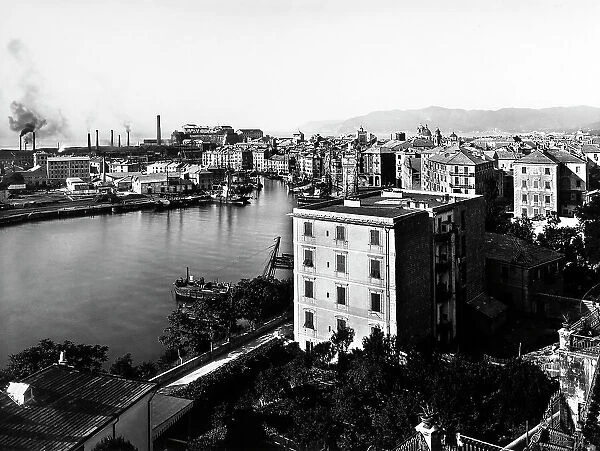 Panorama of Savona with the port