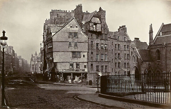 A street in Old Edinburgh
