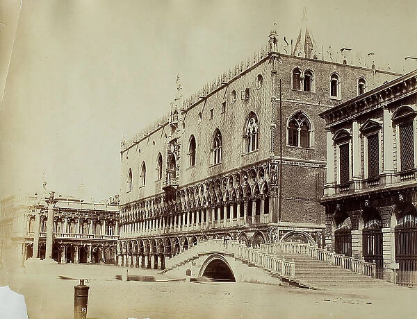 View of Venice from the Bank of the Schiavoni, with the Ponte della Paglia and the Palazzo Ducale