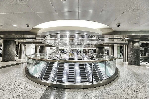 New York City, Grand Central Station, Grand Central Madison, escalator