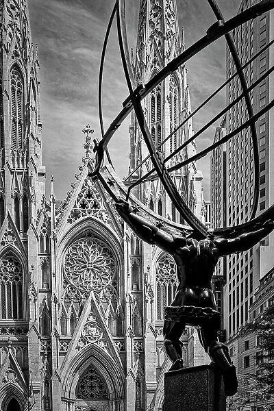 New York City, Manhattan, Midtown, Rockefeller Center's Atlas sculpture facing Saint Patrick's Cathedral