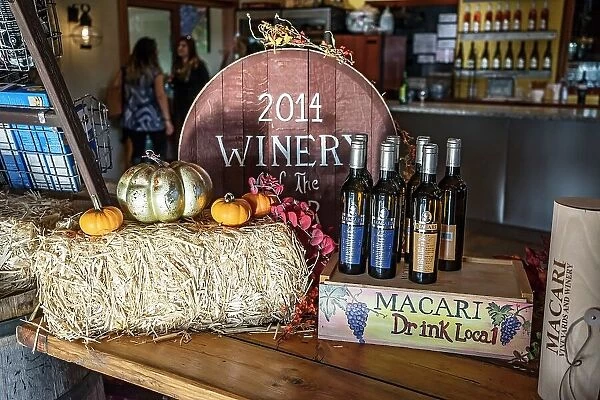New York, Long Island, Macari Vineyards and Winery, store display