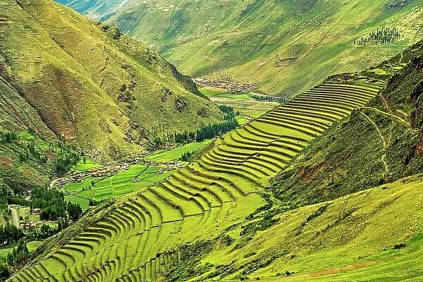 Peru, Pisac Ruins and Sacred valley