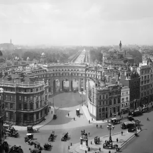 Admiralty Arch 1923 BL26970_009