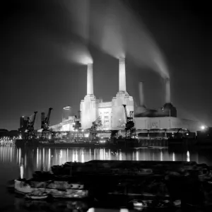 Power stations Rights Managed Collection: Battersea Power Station