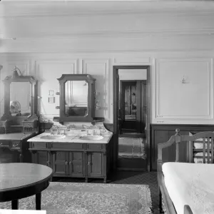 Bedroom suite, RMS Olympic BL24990_029