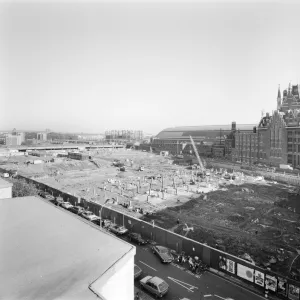 Engineering and Construction Canvas Print Collection: Building the British Library