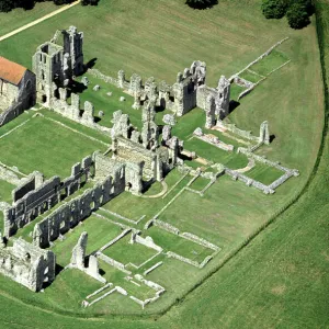 Abbeys and Priories Photographic Print Collection: Castle Acre Priory